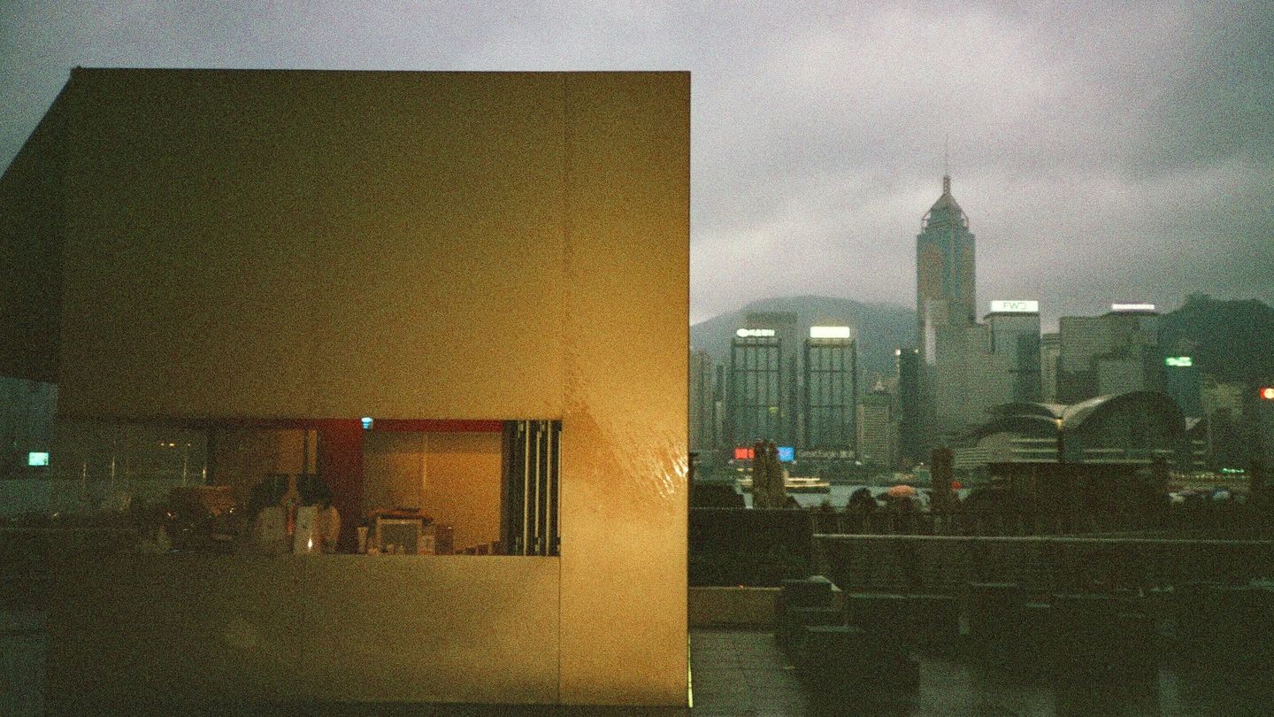 Modern skyscraper under bright daylight