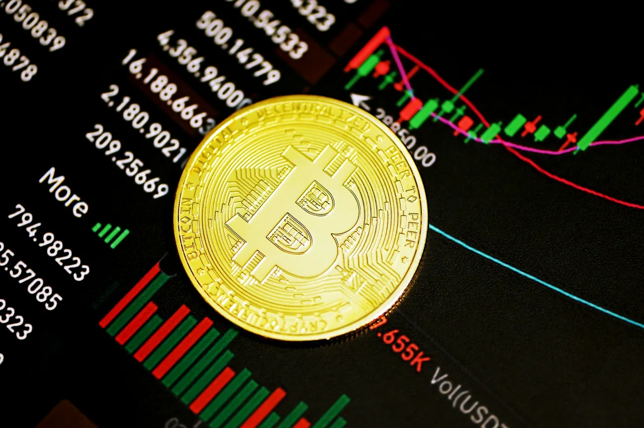 Race to Tokenize Stocks Spurs Warnings